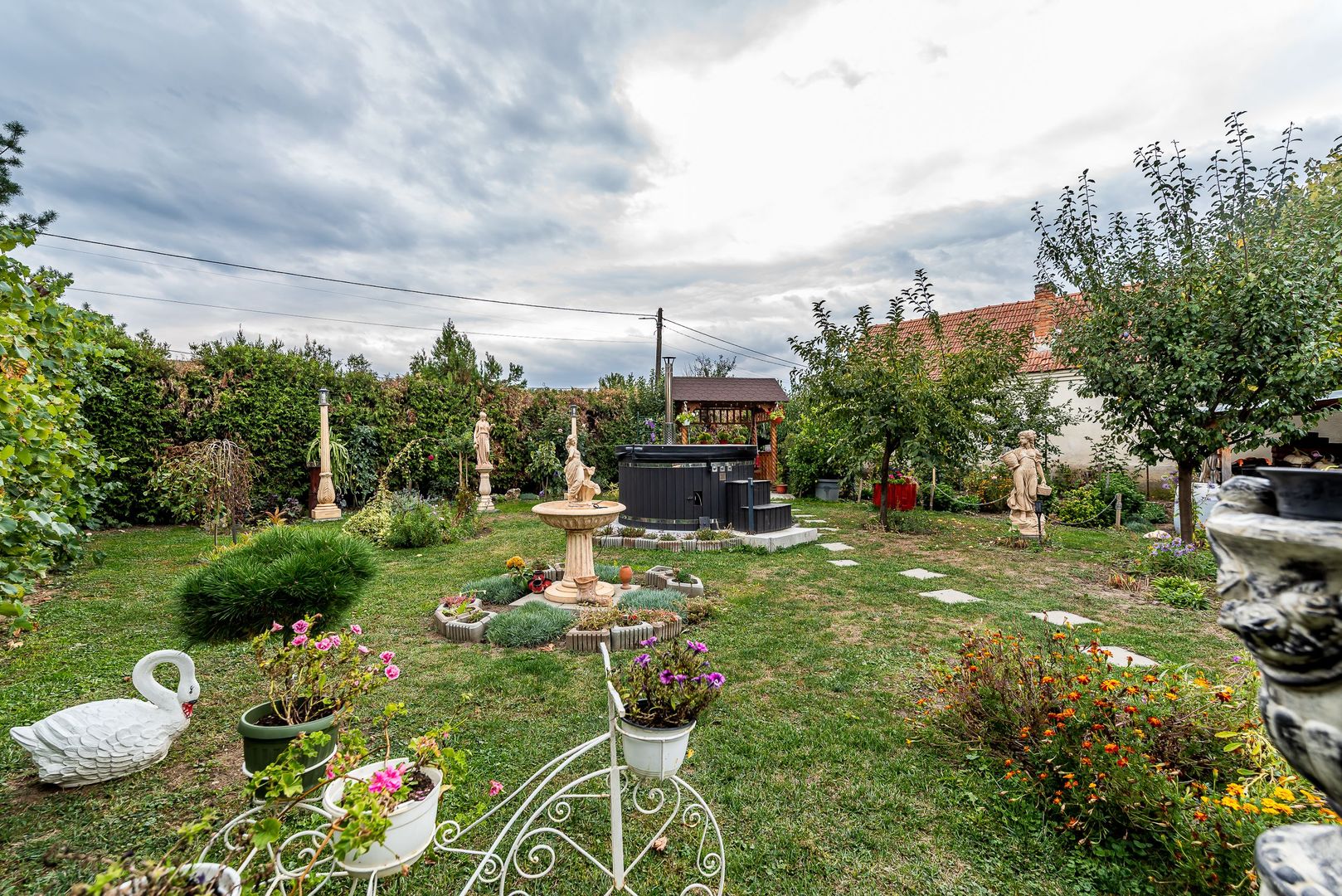 🏡 Mai mult decât o casă: libertatea de a trăi aproape de natură - Poză 7