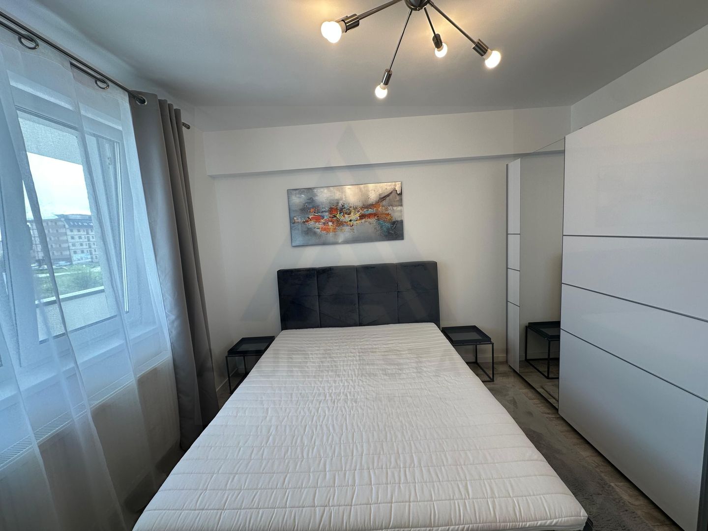 Apartament 3 camere 75 mp utili etaj 2 si 2 locuri de parcare Turnisor - Poză 5