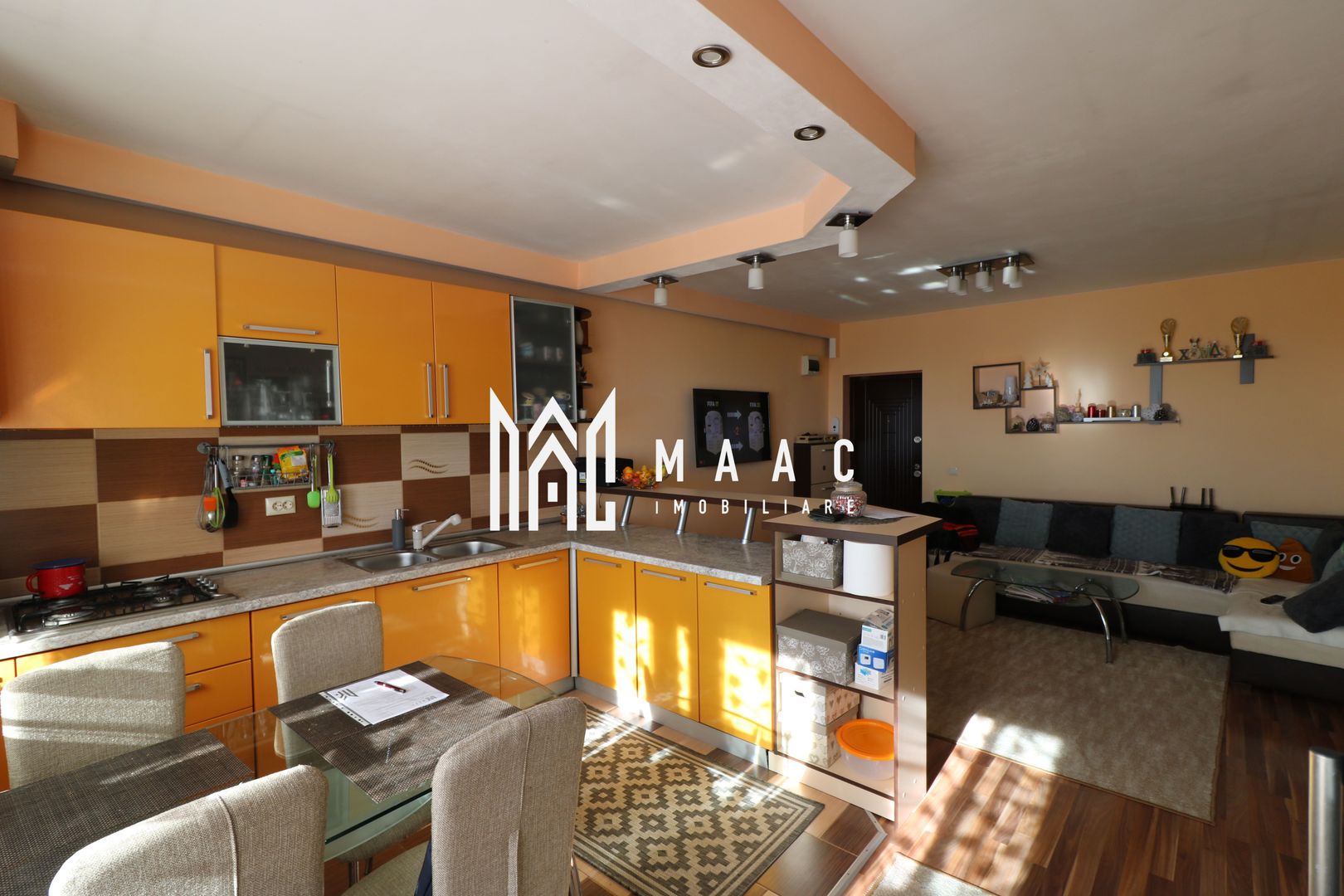 Apartament 3 camere I Decomandat I Zona Supeco - Poză 3