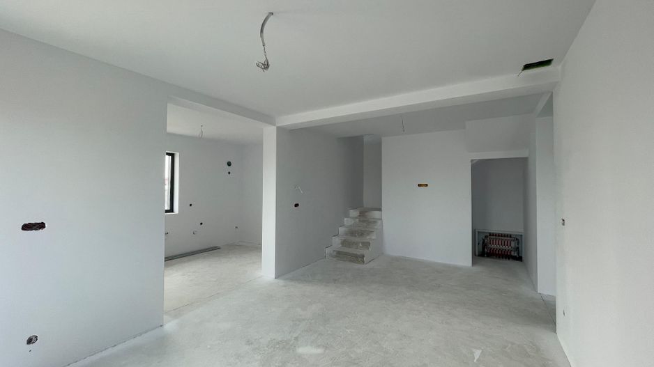 Duplex - 4 dormitoare- 116mp utili - 144.900€- Urseni - Poză 3