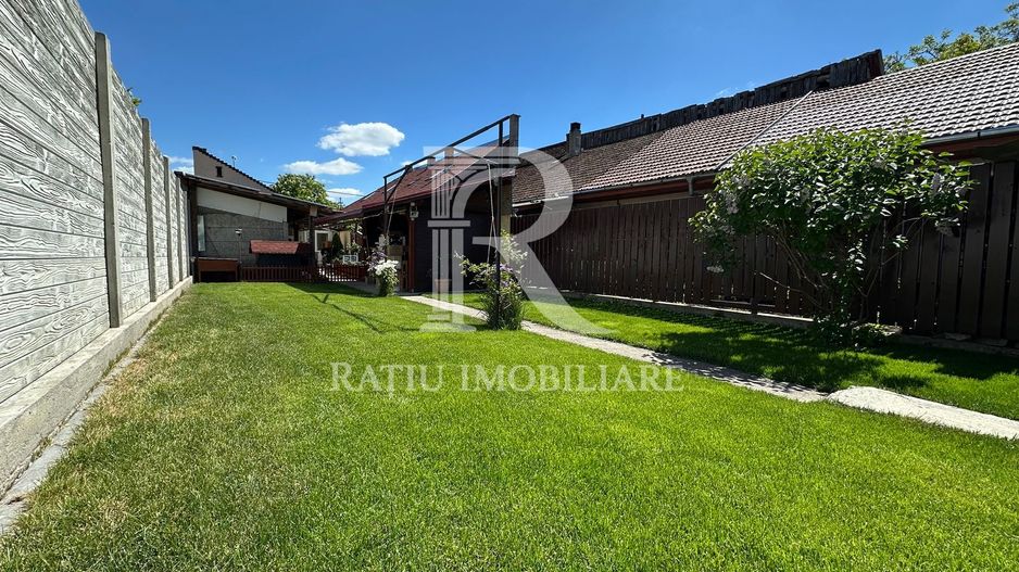 Casa 3 camere Individuala | Seleusului | Curte | Garaj | Oradea - Poză 1