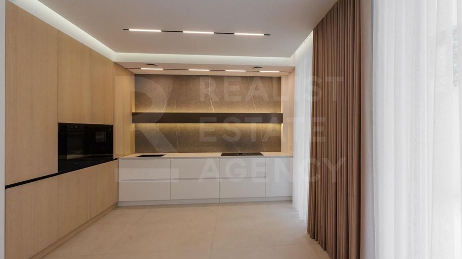 Vânzare, Townhouse, 3 nivele, strada Anton Crihan, Centru - Poză 30