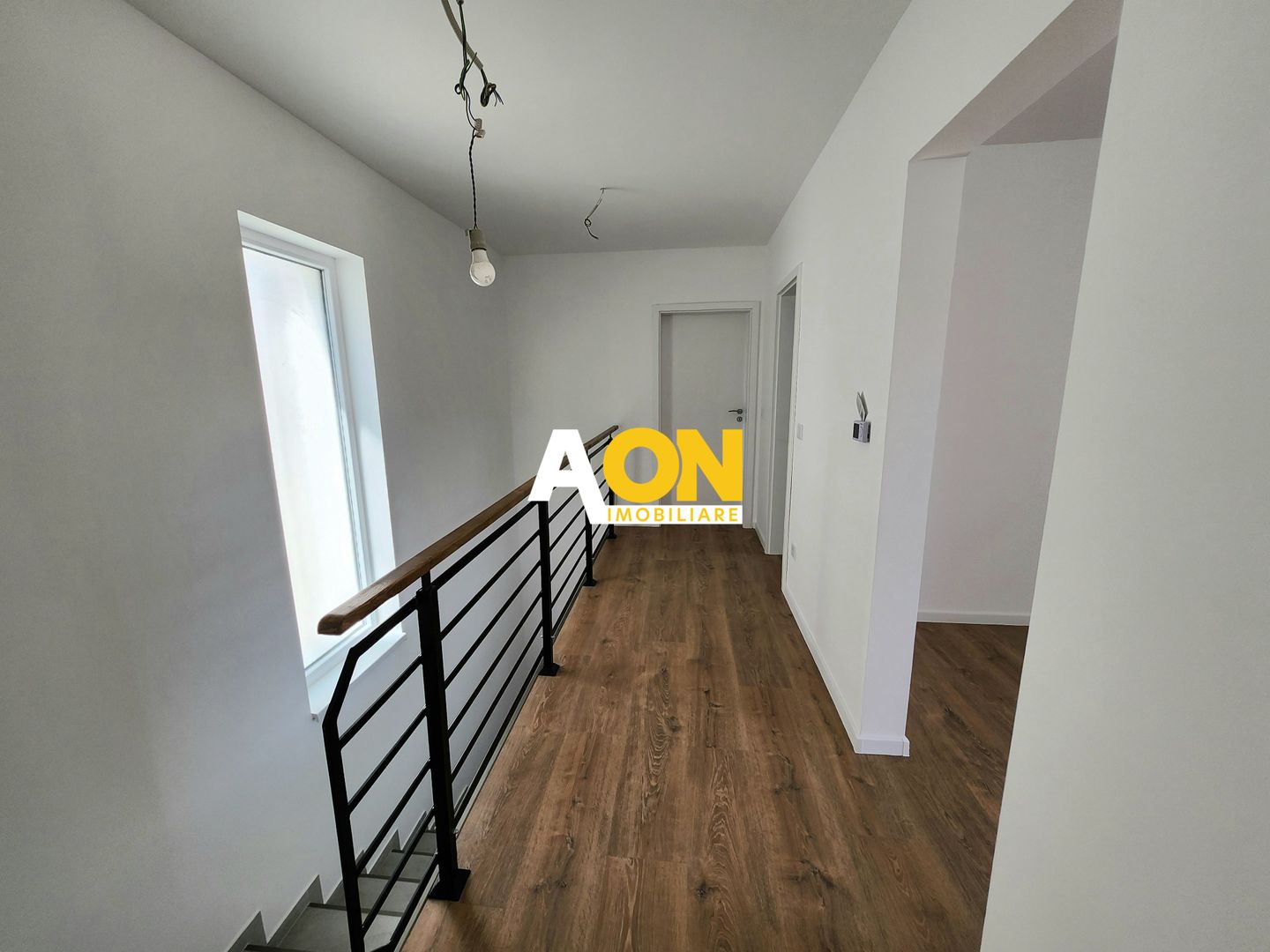 Casa Individuala cu 4 camere, 3 bai, terasa, 370mp teren, Oarda de Jos - Poză 16
