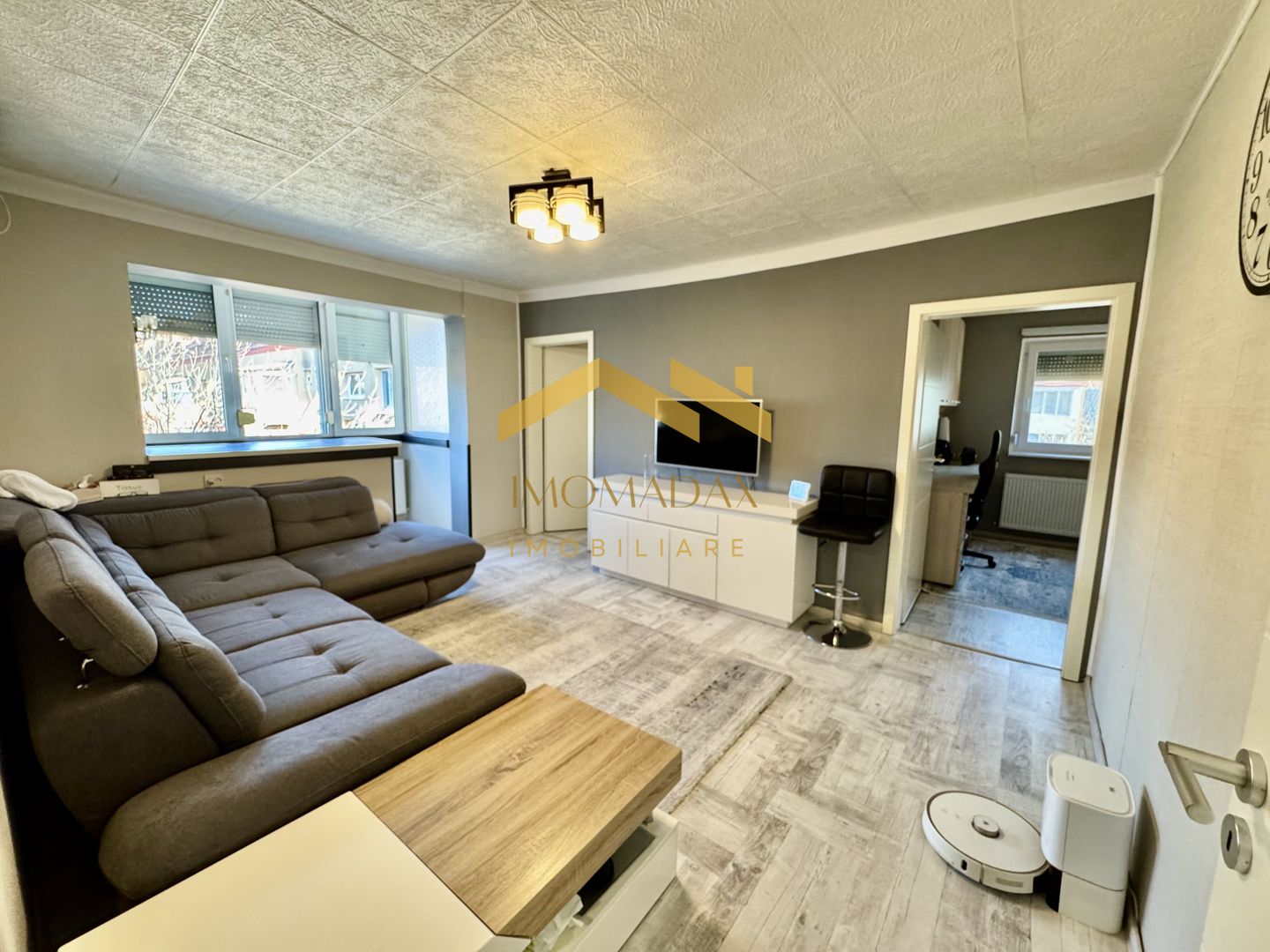 Dacia-3 Camere-Renovat Complet - Poză 1