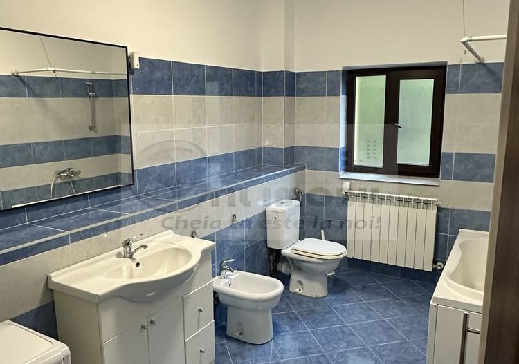 Inchiriez apartament 2 camere - Zona Bucium - Poză 8