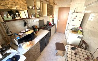 2 camere decomandat Piata Garii -etaj 2- centrala 50mp - Poză 6
