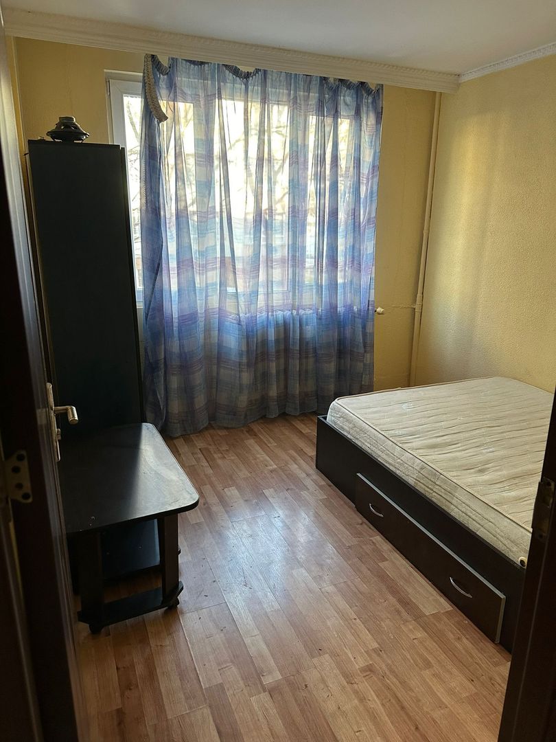 Apartament 3 camere vanzare  in Drumul Taberei - Prelungirea Ghencea - Poză 8