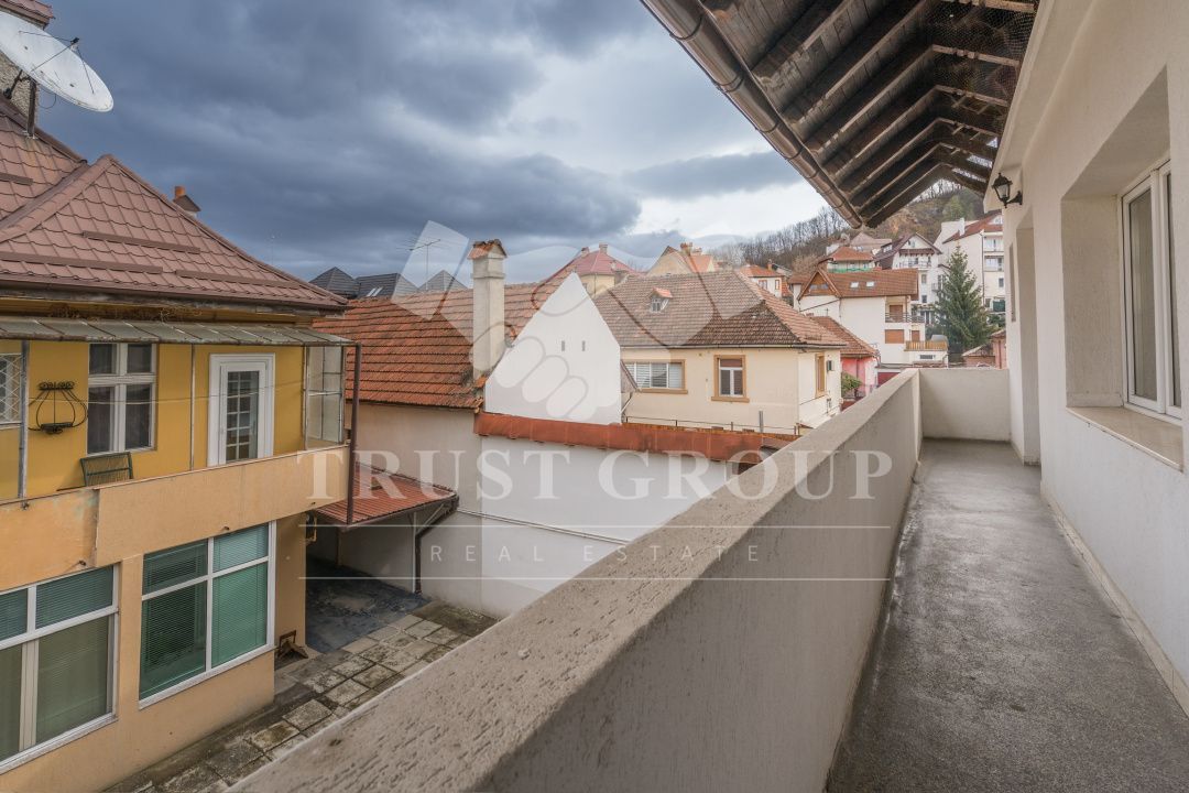 Casa individuala - Ultracentral | Dealul Cetatii | Renovata Integral - Poză 22