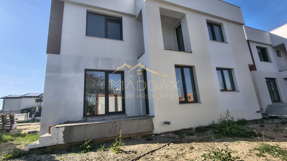 Vila moderna 5 camere // Chiajna // zona noua de case - Poză 54