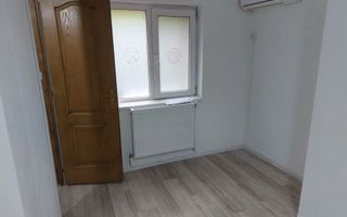 Spațiu de închiriat, zonă Podu-Ros, Iași – 20 mp, renovat, cu baie proprie - Poză 4