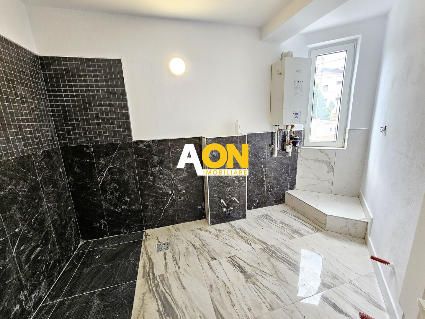 Casa 9 camere, 898 mp teren, zona Schit - Poză 14