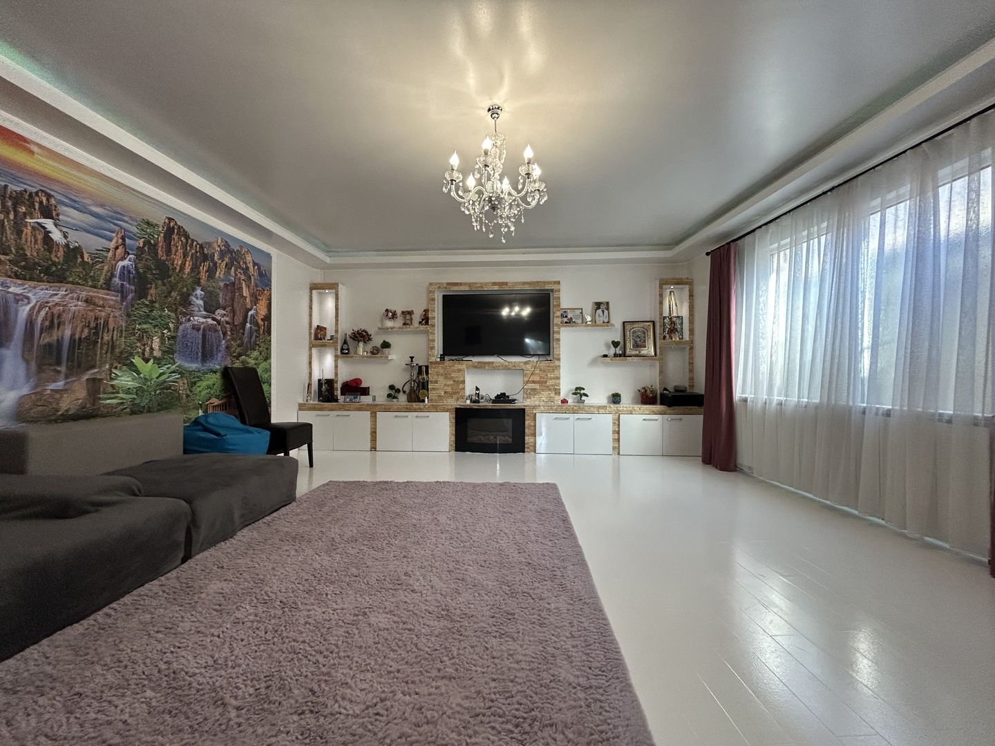 Casa P+1 la pret de apartament - zona Bratianu - Poză 1