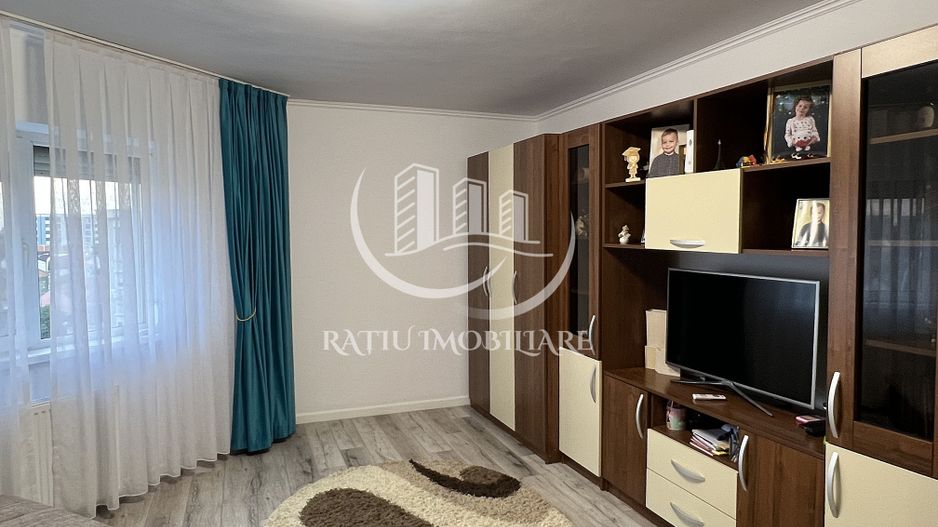 Apartament cu 2 camere | Parcare supraterana | Velenta | Oradea - Poză 1