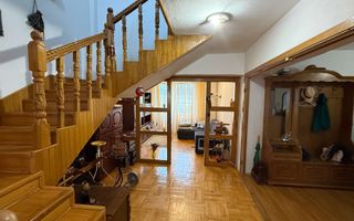 Apartament 5 camere | 2 niveluri | 116 mpc | Terasă 10 mp | zona hotel Europa - Poză 8