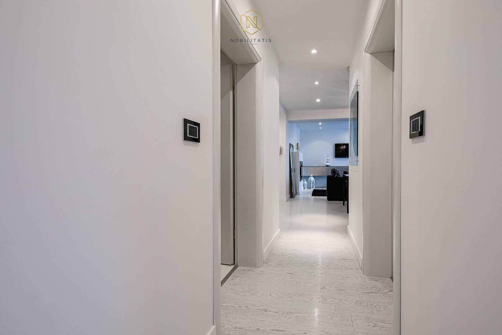 VANDUT - Apartament 3 camere | Segmentul Lux | Vedere Panoramica - Poză 32