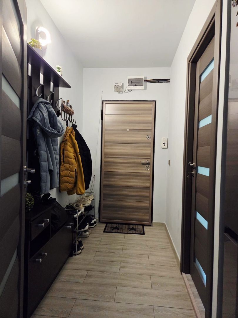 3 CAMERE, DAMBOVITA, PARTER - Poză 2