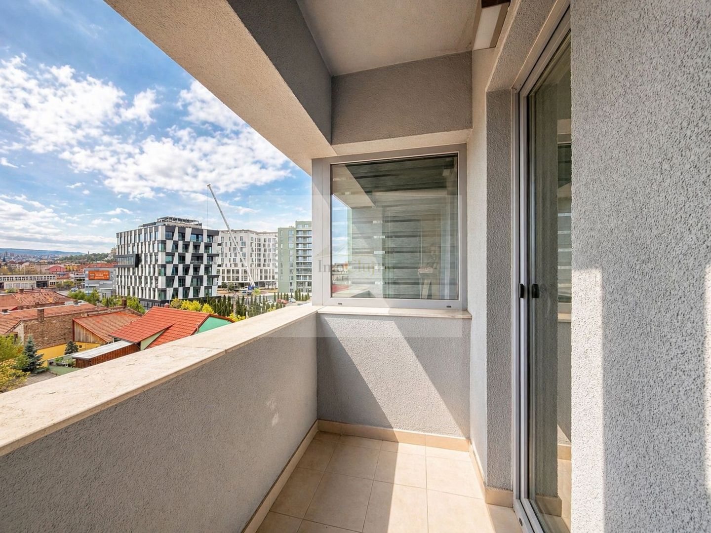 Vanzare apartament modern  3 camere-parcare subterană - zona Dedeman - Poză 12