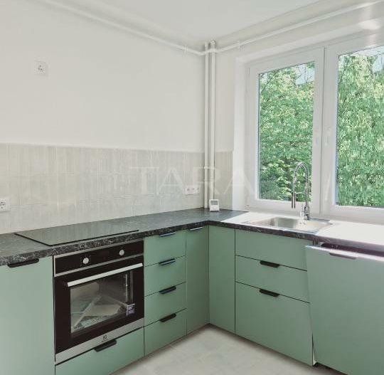 Apartament renovat, balcon mare, zonă verde liniștită, Iulius Mall. - Poză 2