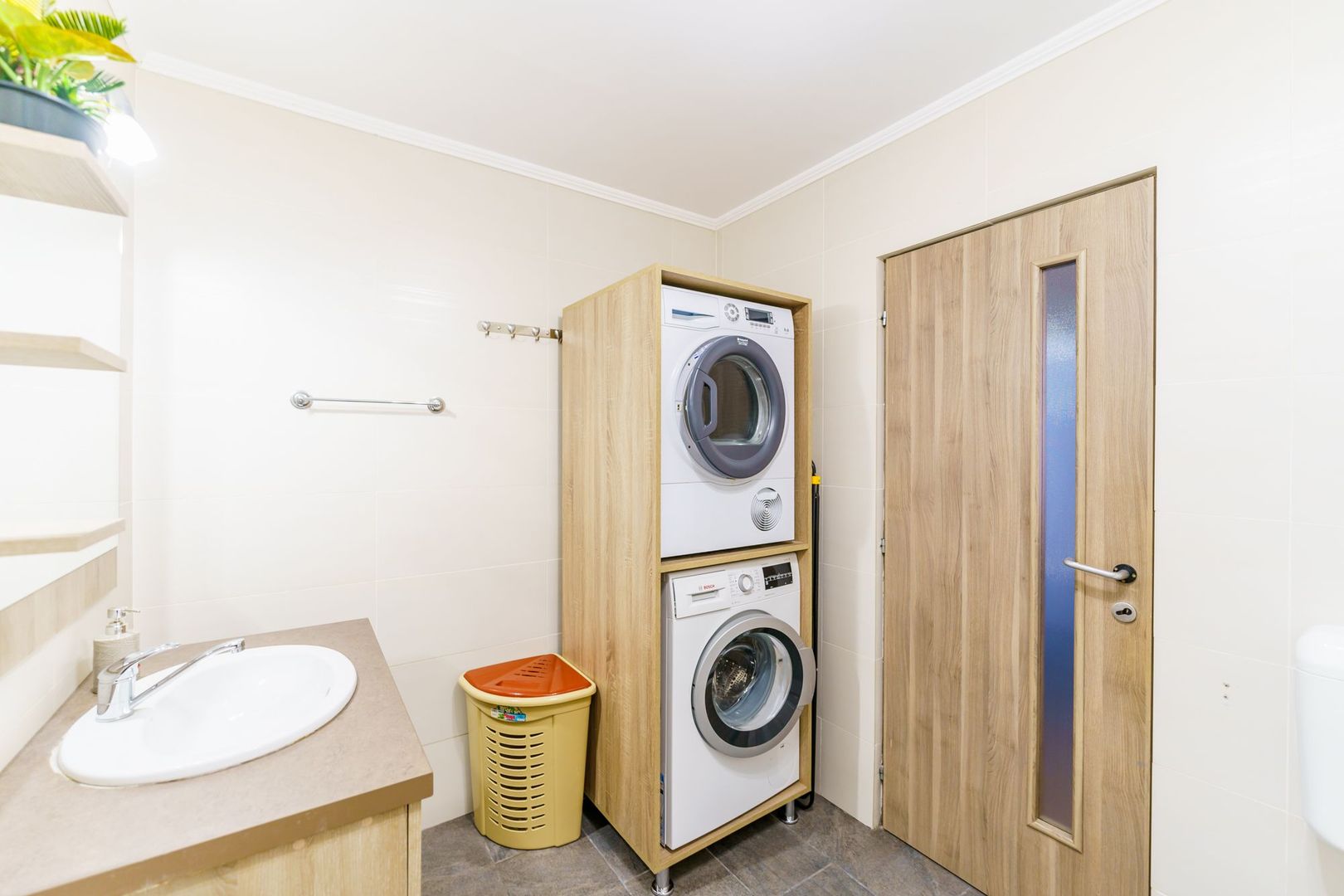 Apartament cu 3 camere la ARED UTA - Poză 11