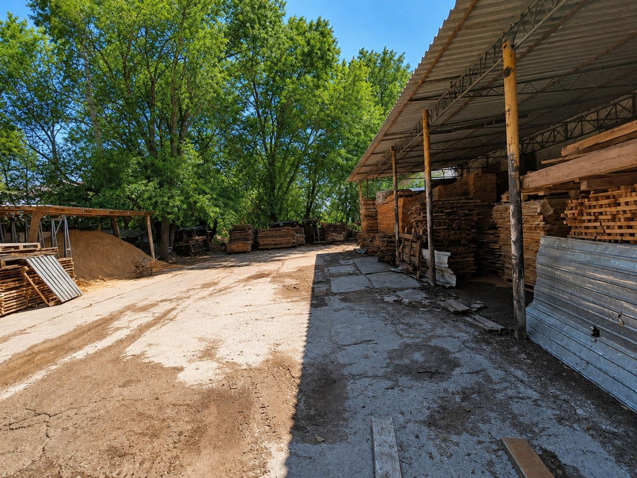 Oportunitate Rară de Investiție Industrială – 3,97 ha Teren + 14.673 m² Construcții în Zona Sîngera, Chișinău - Poză 7
