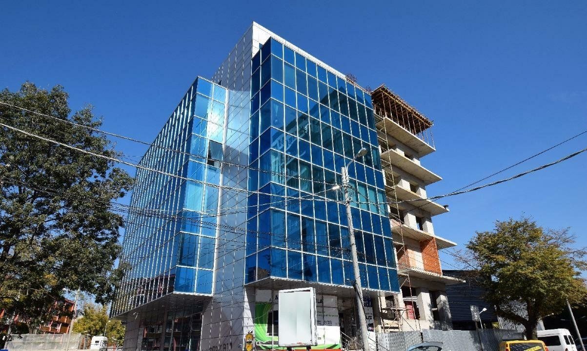 Spatiu birou de vanzare etaj 4 Grozavesti langa metrou - Poză 1