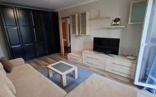 Apartament 3 camere decomandate, 2 bai, 2 balcoane, zona Golden Tulip - Poză 2
