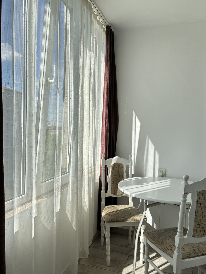 Apartament 1 camera Aluminei, Rogerius Oradea - Poză 3