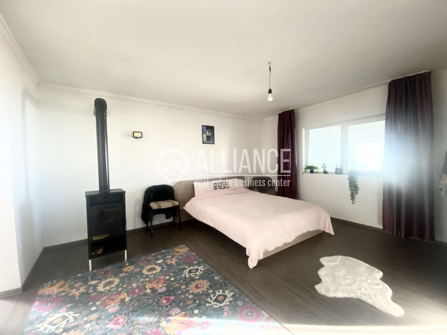 Castelu (COD 07) Casă 4 camere cu teren de 625 mp - Poză 6