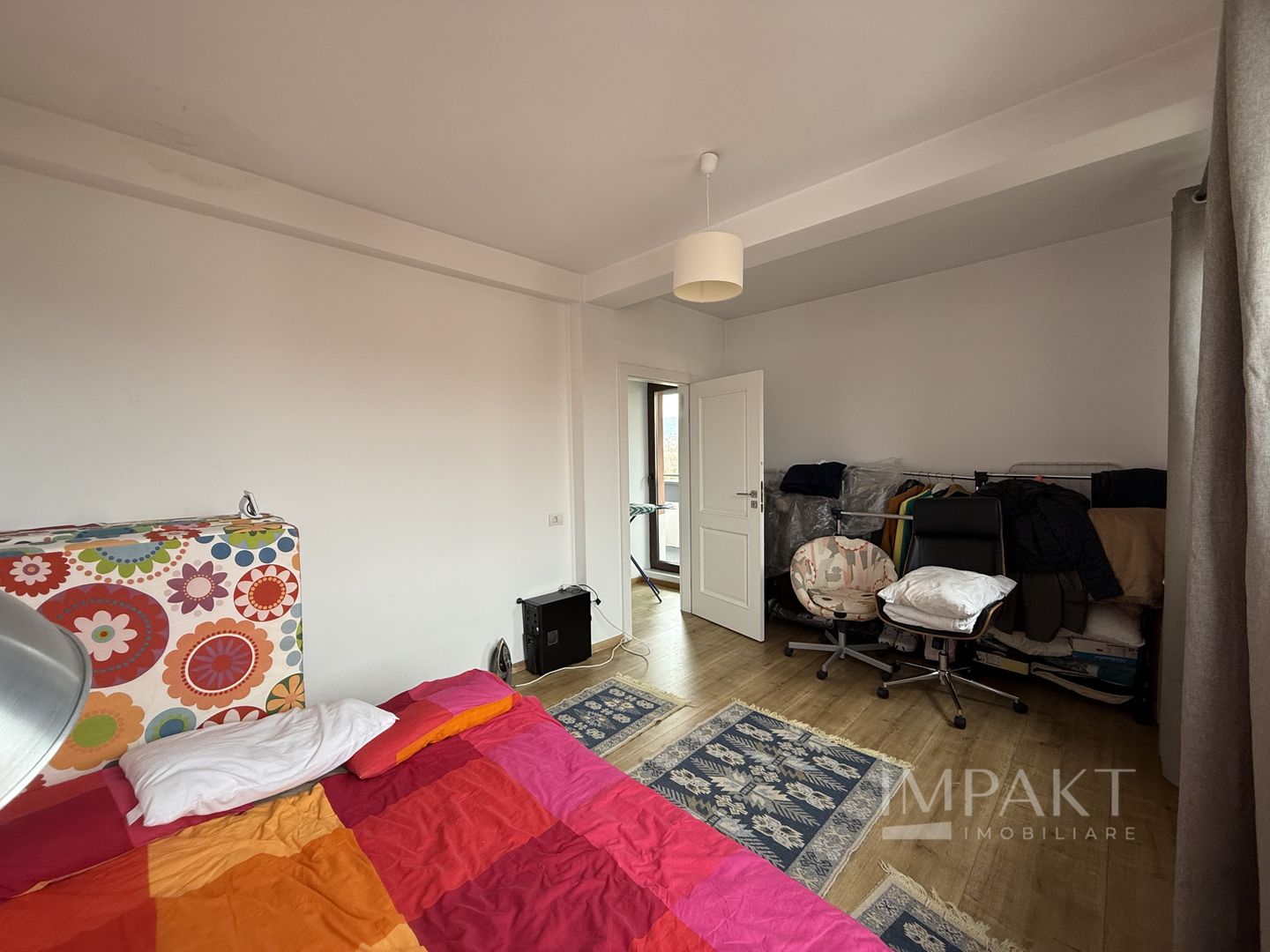 Casa insiruita deosebita cu 5 camere in cartierul Sopor - Poză 7