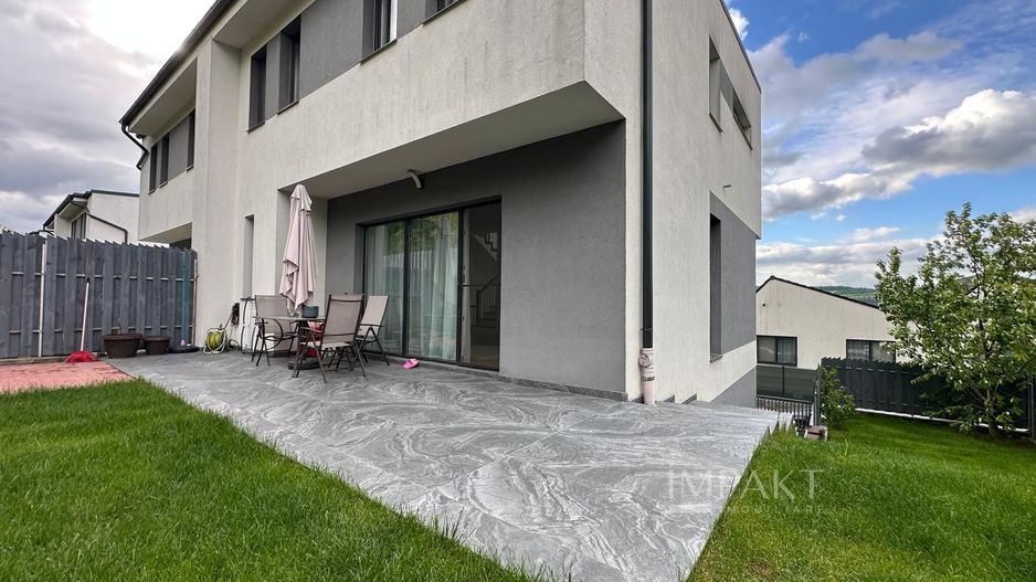 Duplex mobilat modern | Garaj dublu | Ideal familie | Zona VIVO - Poză 15