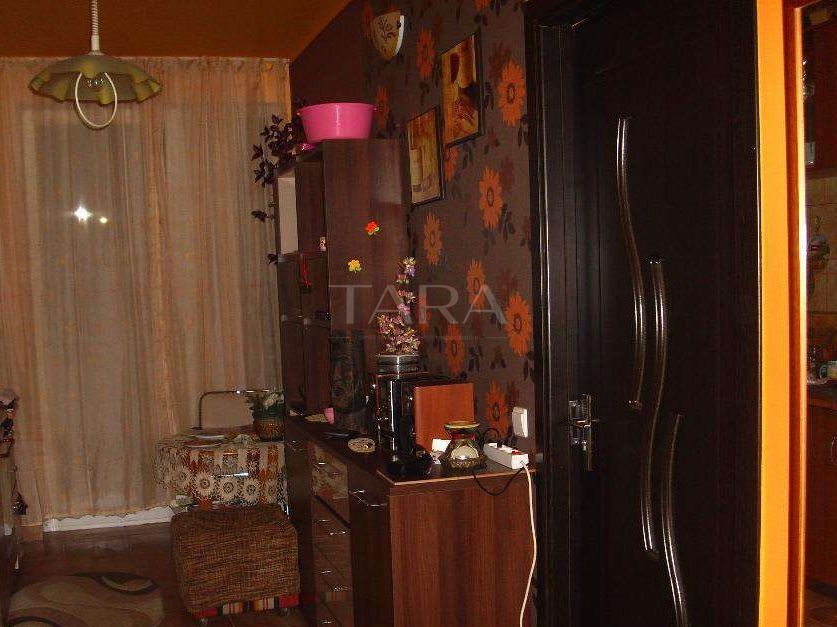 Apartament cu 1 camere de vânzare în zona Floresti - Poză 2