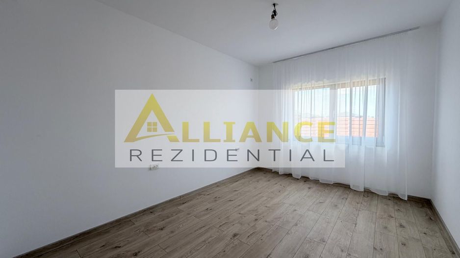 Casa Individuala - 3 camere - 2 bai - 375mp teren - Poză 7