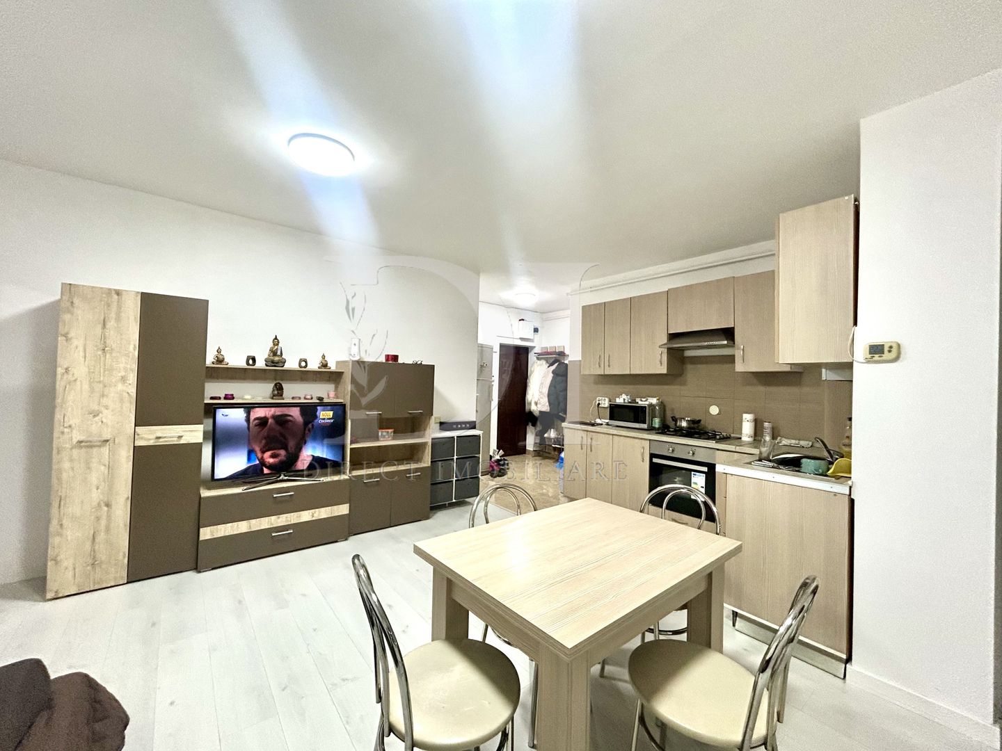 Apartament de Vanzare /  Zona Vivo / Floresti - Poză 8