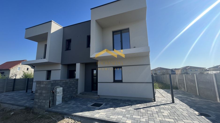 Duplex| 4 camere| Mosnita Veche - Poză 1