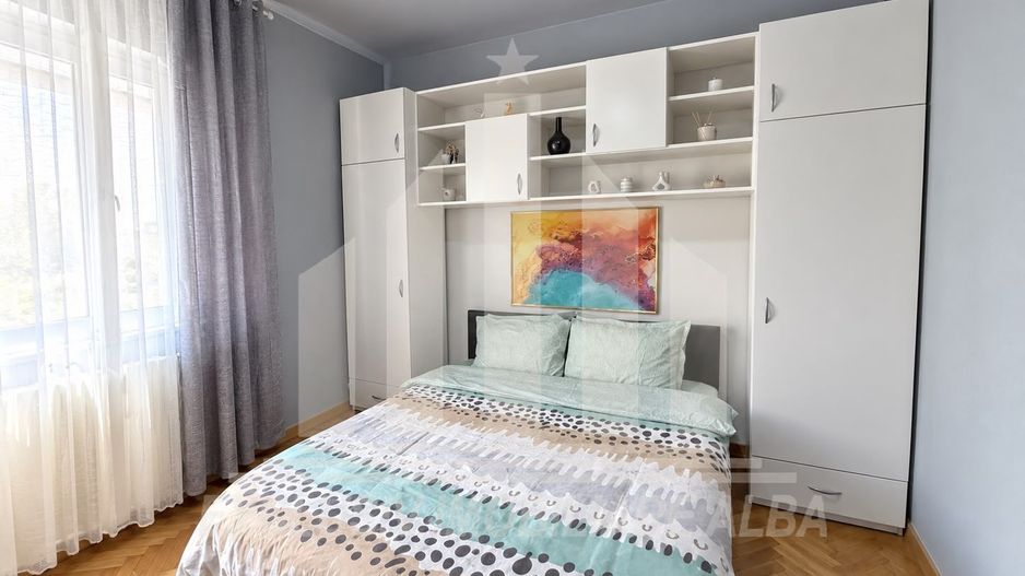 Apartament 4 camere decomandate | 101 mp | 2 bai | Cetate - Piata - Poză 5