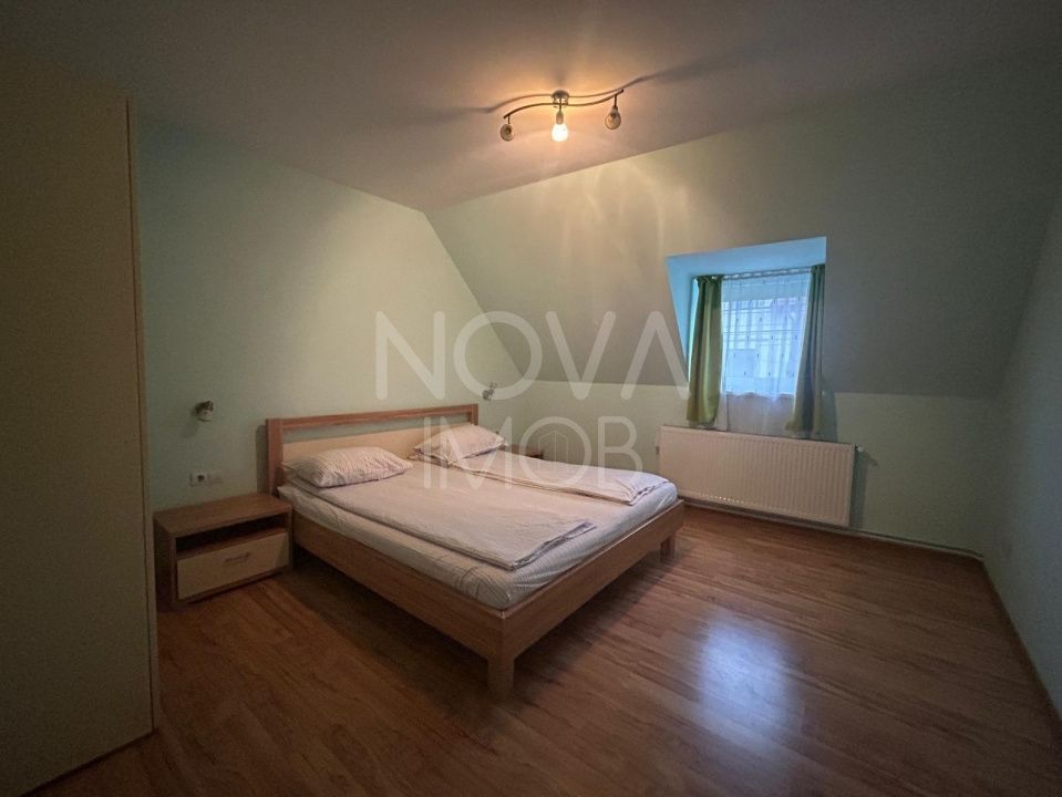 Casa de vanzare 200 mp cu spatiu comercial la parter, strada Lunga - Poză 9