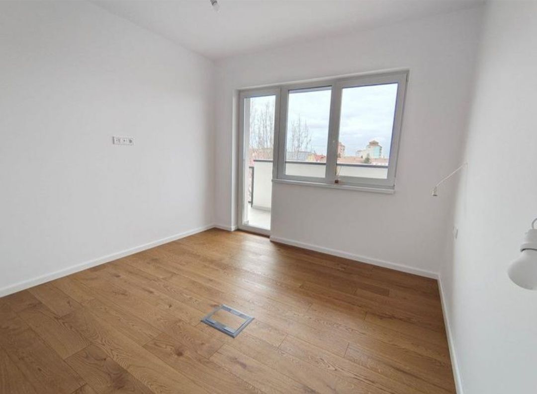 Penthouse 4 camere 111 mp Terasa 78 mp 2 locuri parcare Doamna Stanca - Poză 5