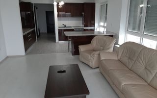 Penthouse 3 camere de închiriat | Șelimbăr | terasă 37 mp - Poză 3