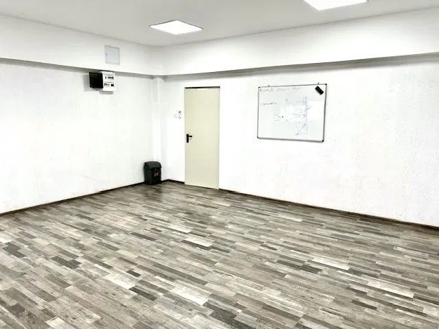 Spațiu de închiriat unical În Ghencea - Poză 1