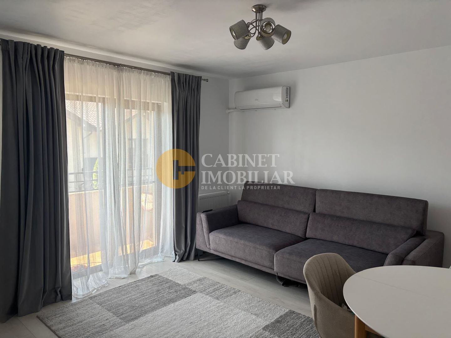 3 CAMERE DECOMANDAT--ETAJ 1--LOC DE PARCARE INTABULAT--VALEA LUPULUI - Poză 1