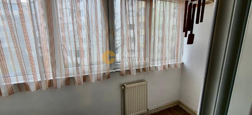 Etaj 1 Apartament 2 Camere Decomandat Bloc Fara Risc 1984 - Poză 5