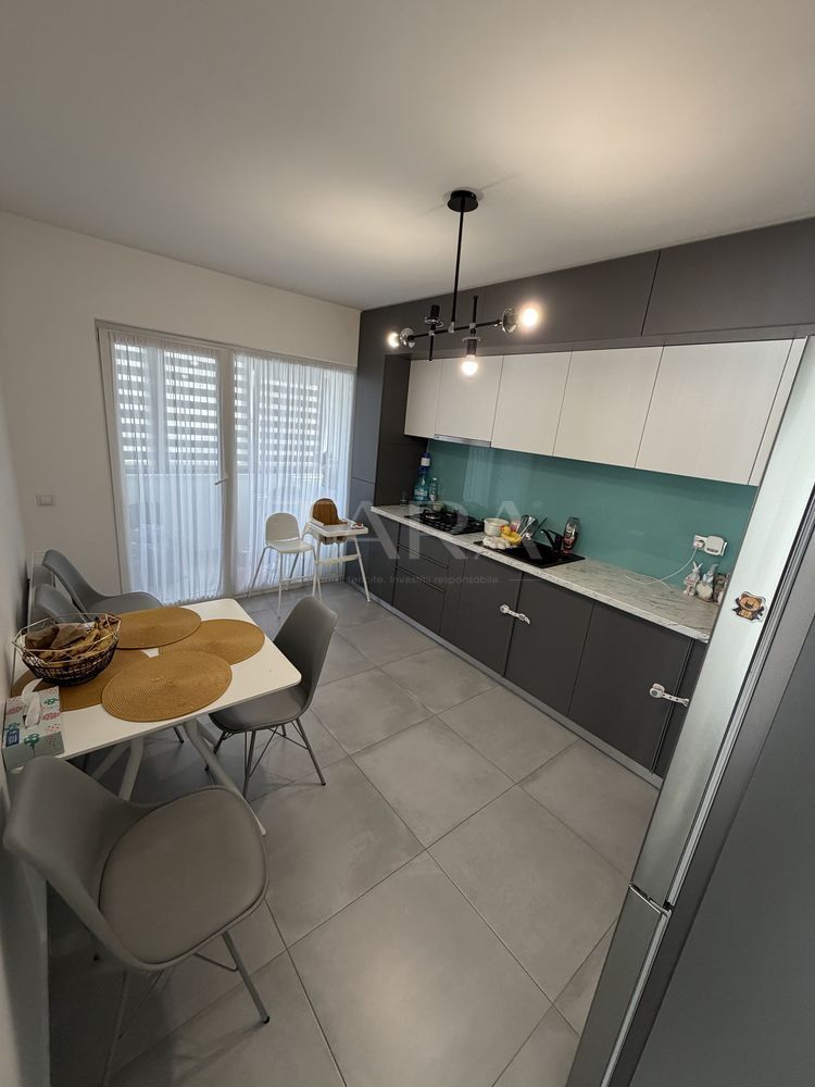 VAnzare apartament 3 camere cu gradina Sannicoara - Poză 2