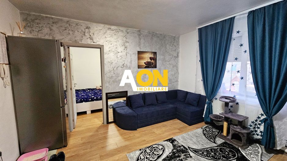 Apartament 3 camere, cu terasa 77 mp si parcare proprie, Cetate - Poză 1