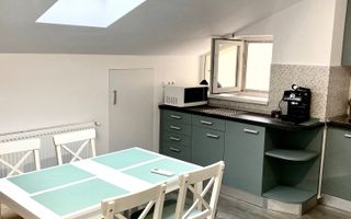 Casa de inchiriat central - Poză 3