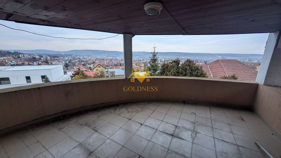Casa/Spatiu de birou,Andrei Muresanu, 9 Camere,10 Parcari,Curte 2000mp - Poză 22
