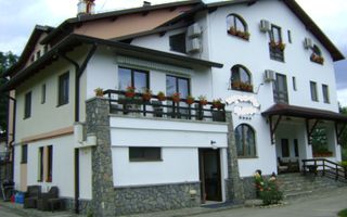 Pensiune turistică de vânzare – Cornu, Valea Prahovei - Poză 3