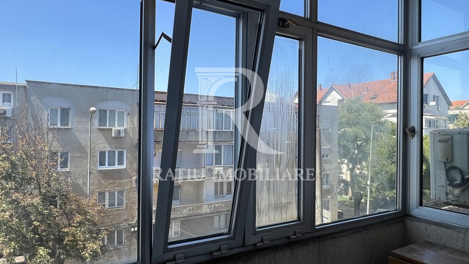 Apartament cu 3 camere | Gheorghe Magheru | Central | Oradea - Poză 16