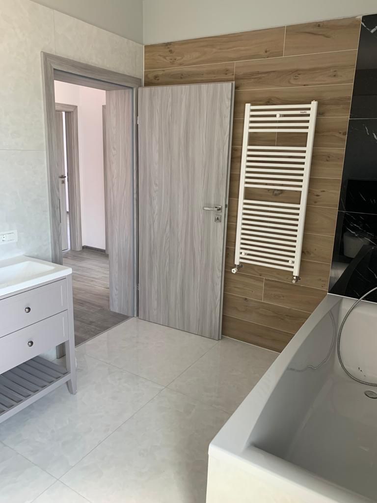 Duplex lipit prin garaj! Dumbravita - Poză 16