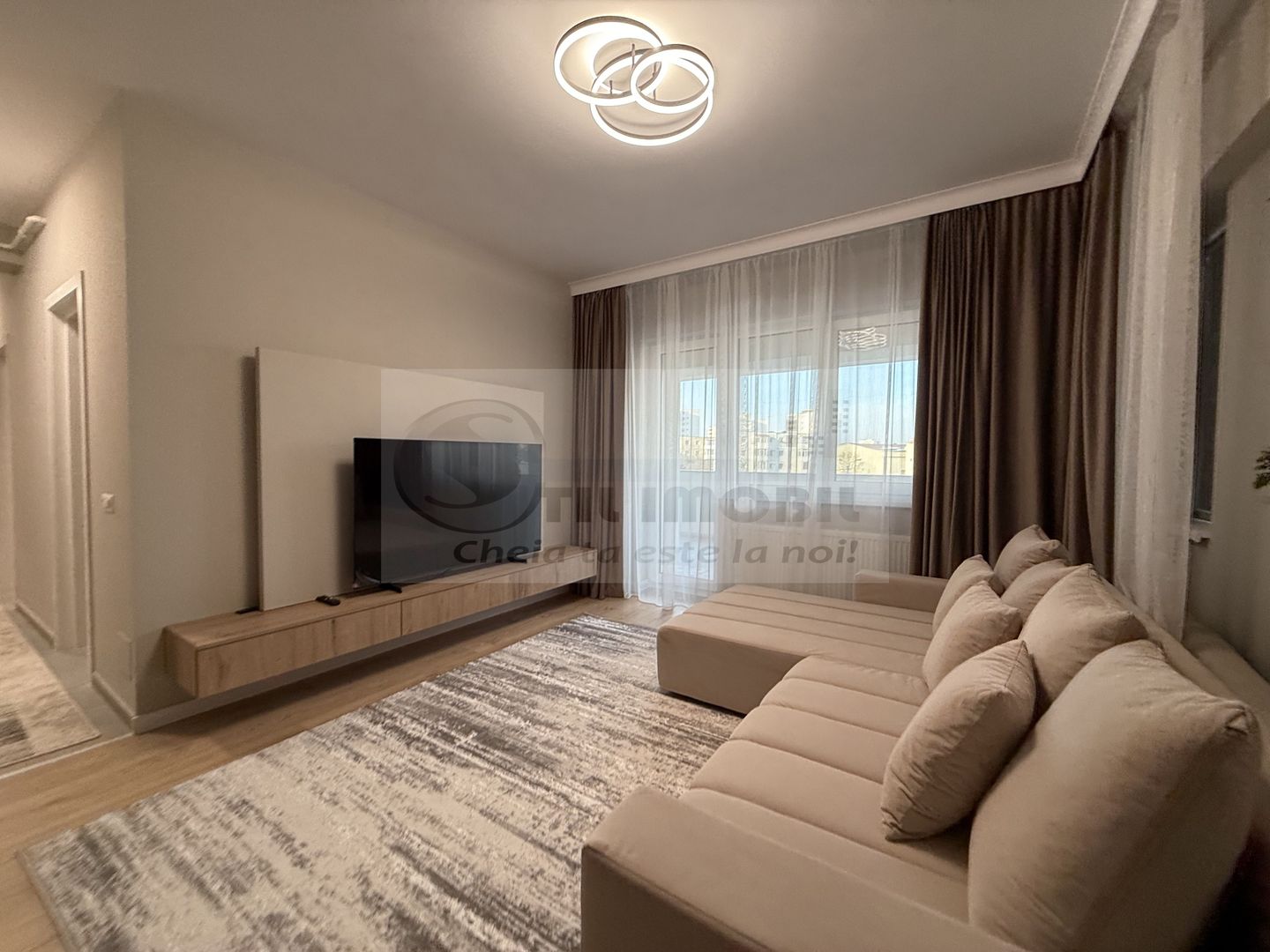 2 CAM , CENTRU PODU ROS PALAS , UNIREA TOWERS, LUX, PRIMA INCHIRIERE - Poză 18