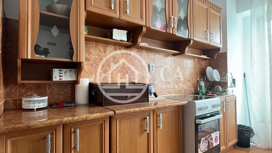 Apartament cu 3 camere de vânzare in zona Cantemir, Oradea - Poză 5